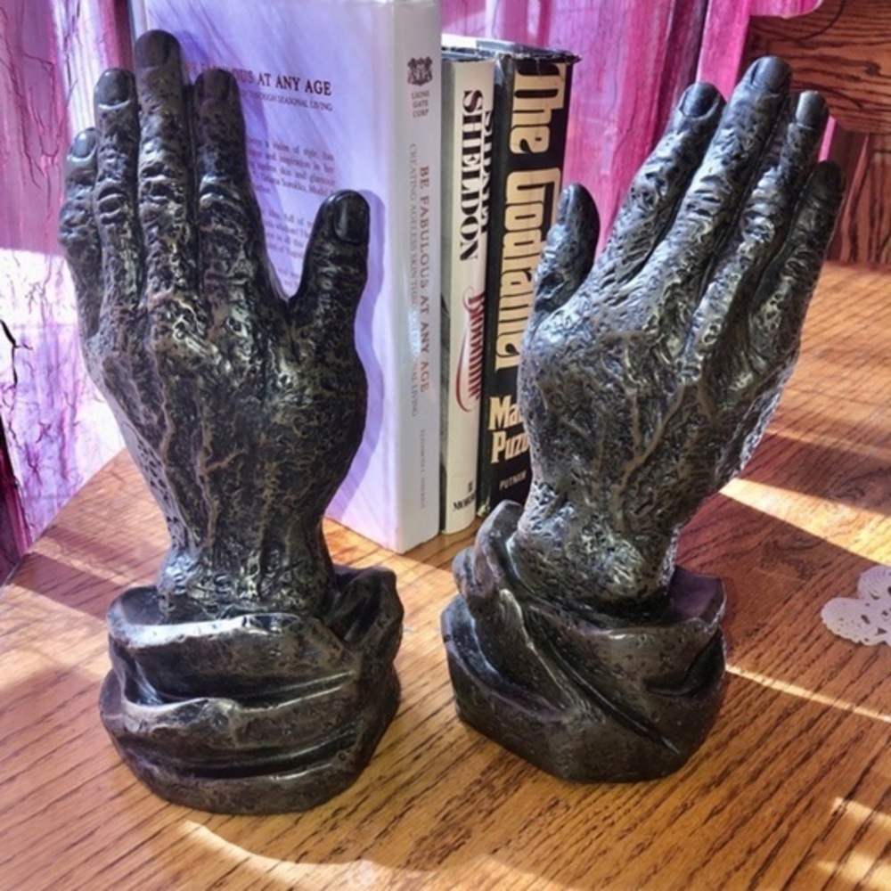 Vintage prayer hands bookends book ends